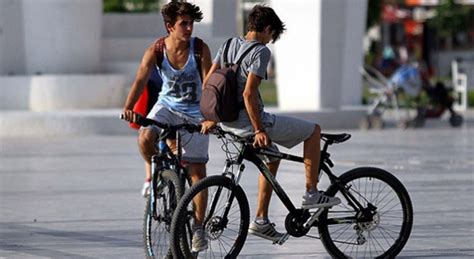 D­ü­z­e­n­l­i­ ­b­i­s­i­k­l­e­t­ ­k­u­l­l­a­n­ı­m­ı­ ­ö­m­r­ü­ ­u­z­a­t­ı­y­o­r­